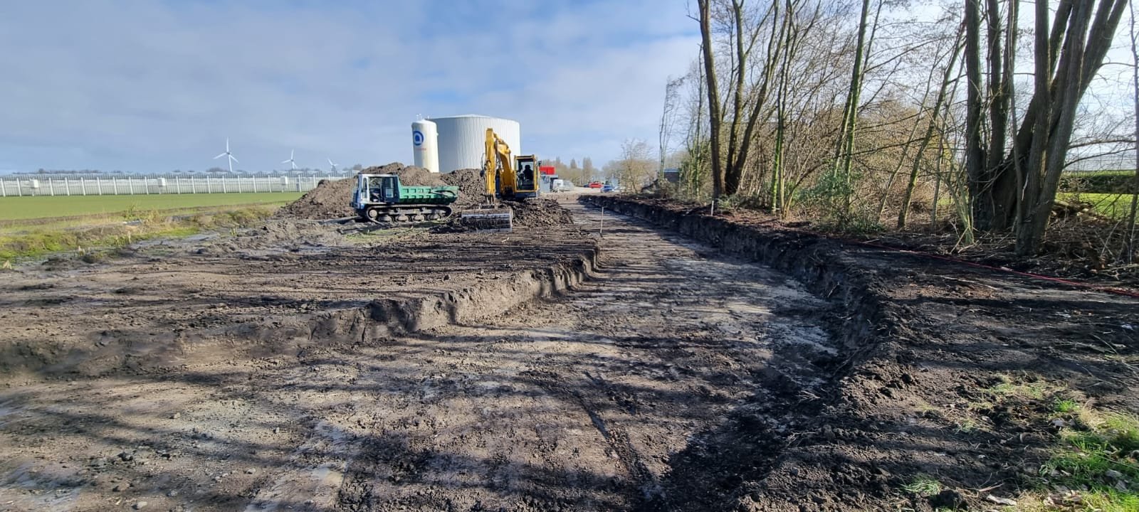 Aanleg van een betonpad