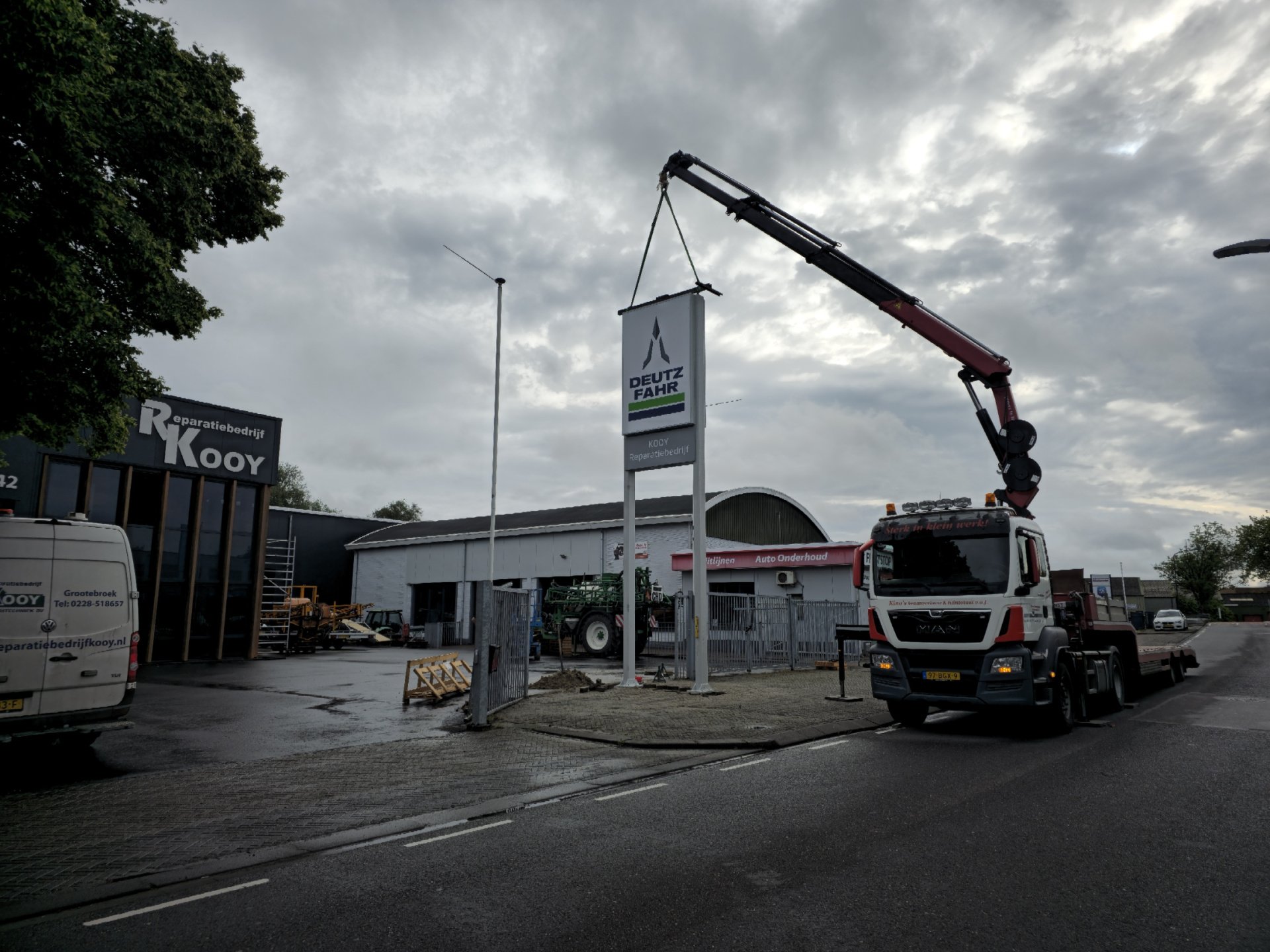 reclamezuil Reparatiebedrijf Kooy